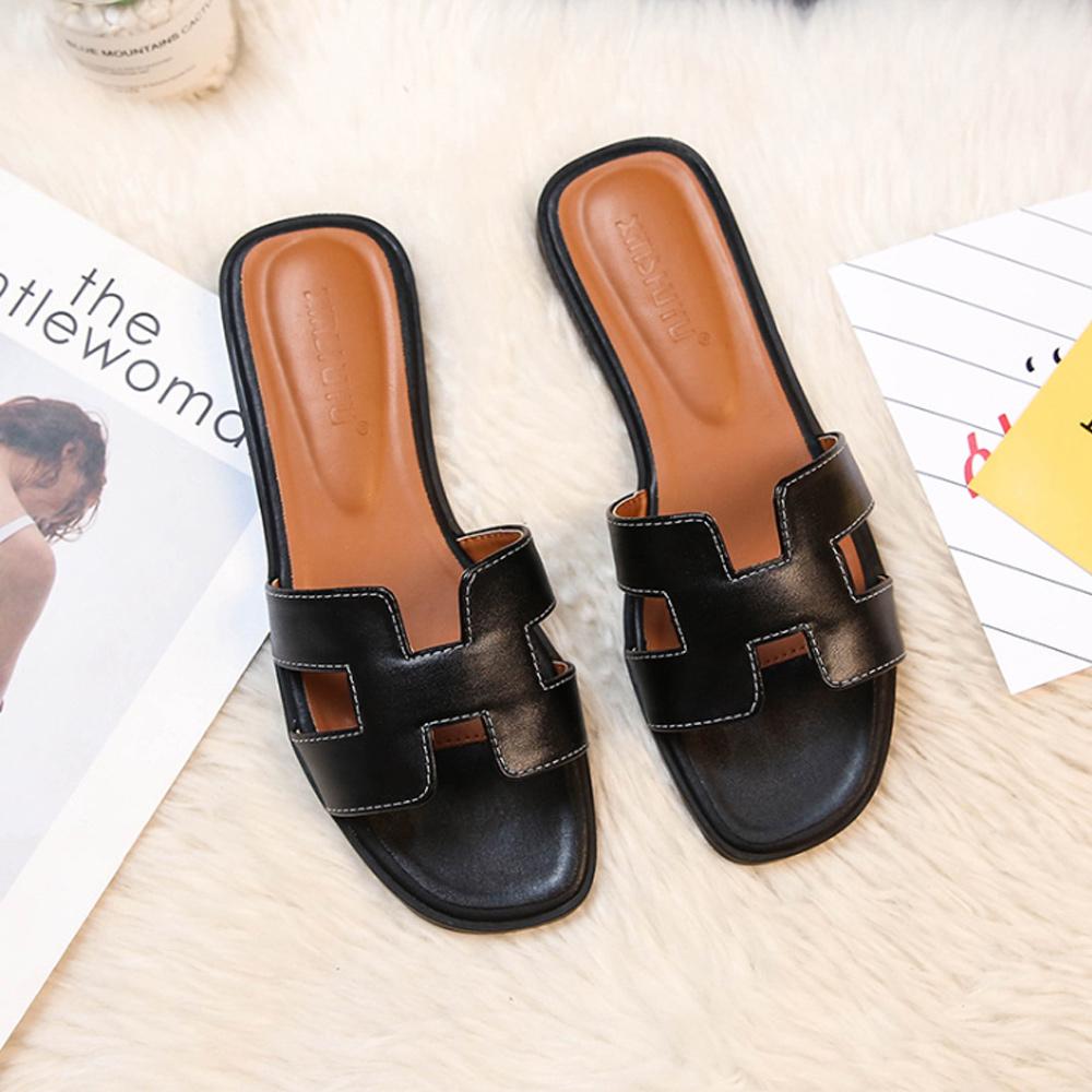 Classic Flat Sandals™ | Wear them with elegance and style
